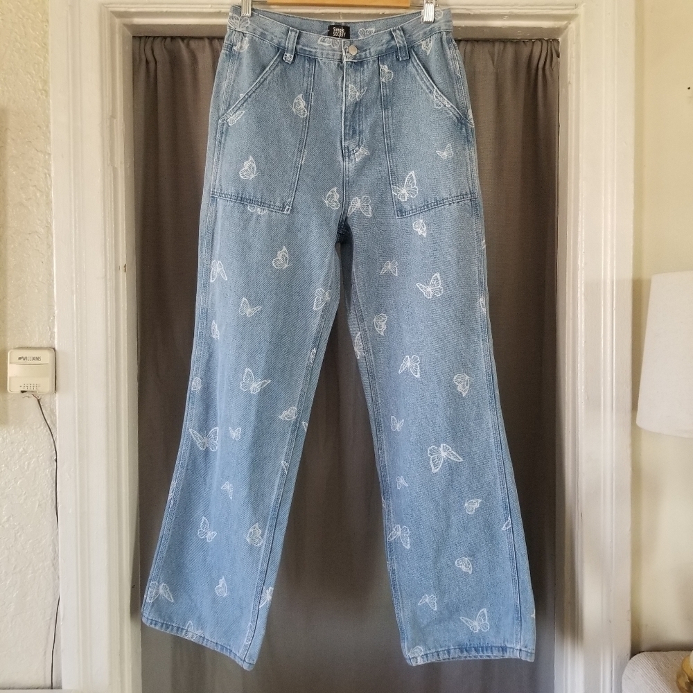 Simple Society | Wideleg Butterfly Print Jeans